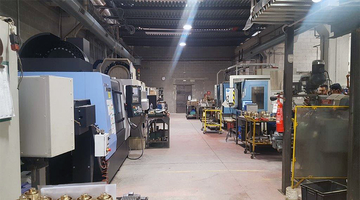Max-Prop machine shop